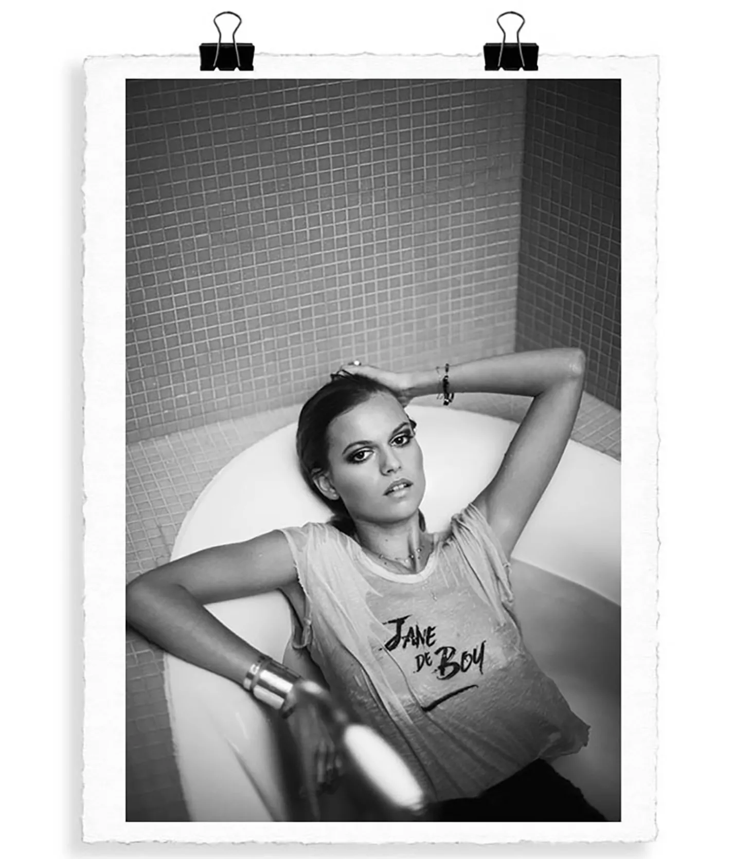 Portrait Camille "Baignoire" - Tirage exclusif-Image Republic Discount